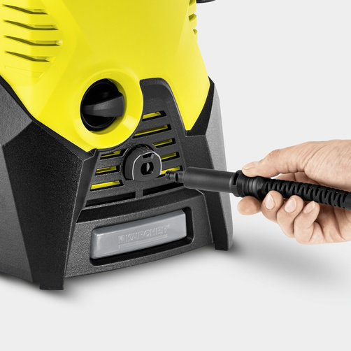 Мойка высокого давления Karcher K 3 - <h3>Система Quick Connect</h3>
<p>
	 Шланг высокого давления не будет мешаться под ногами, а за счет системы быстрого соединения время на сборку минимойки сократится.
</p>