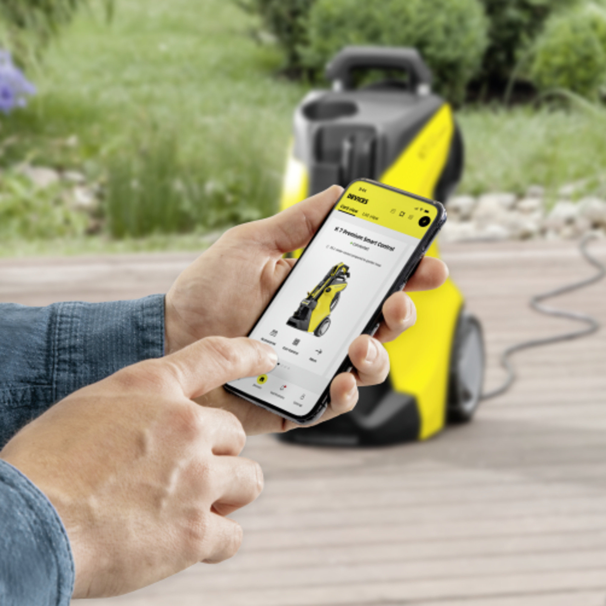 Мойка высокого давления Karcher K 4 Power Control - <h3>Мобильное приложение Home & Garden</h3>
Приложение Karcher Home & Garden позволит Вам стать экспертом в области уборки. Воспользуйтесь обширным опытом Karcher для достижения превосходных результатов чистки. Удобный и всеобъемлющий сервис: вся необходимая информация об аппарате, его применении и нашем сервисном портале.